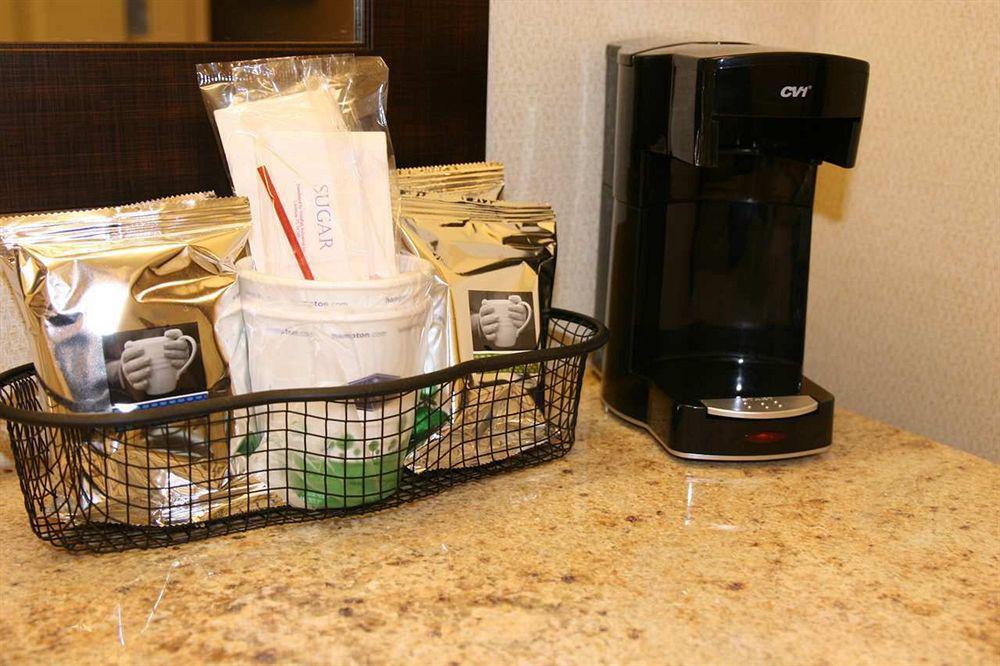 Hampton Inn Muscatine Екстер'єр фото
