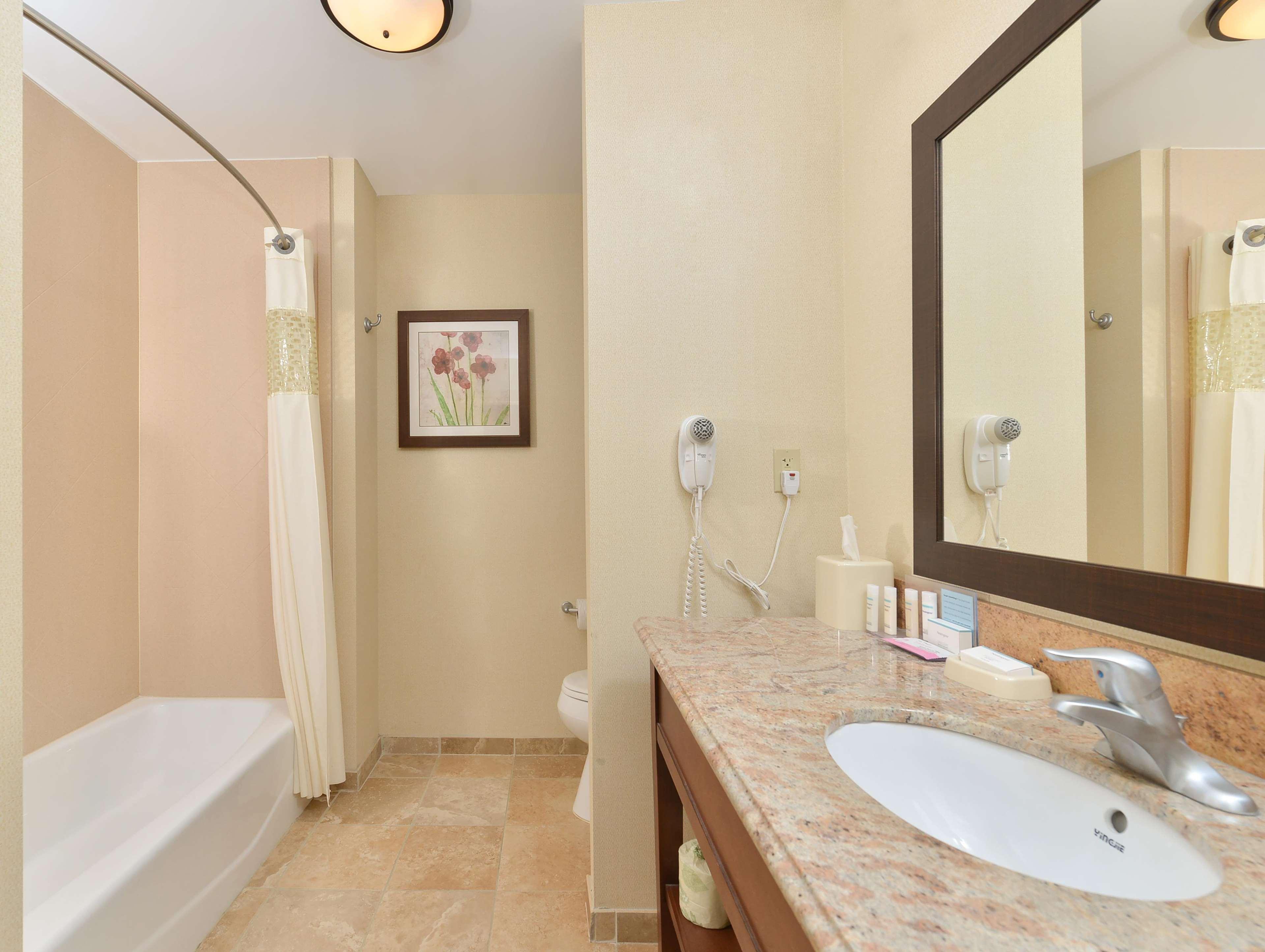 Hampton Inn Muscatine Екстер'єр фото