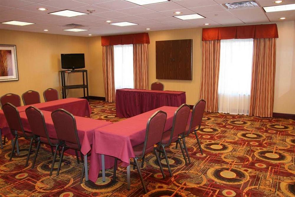 Hampton Inn Muscatine Зручності фото