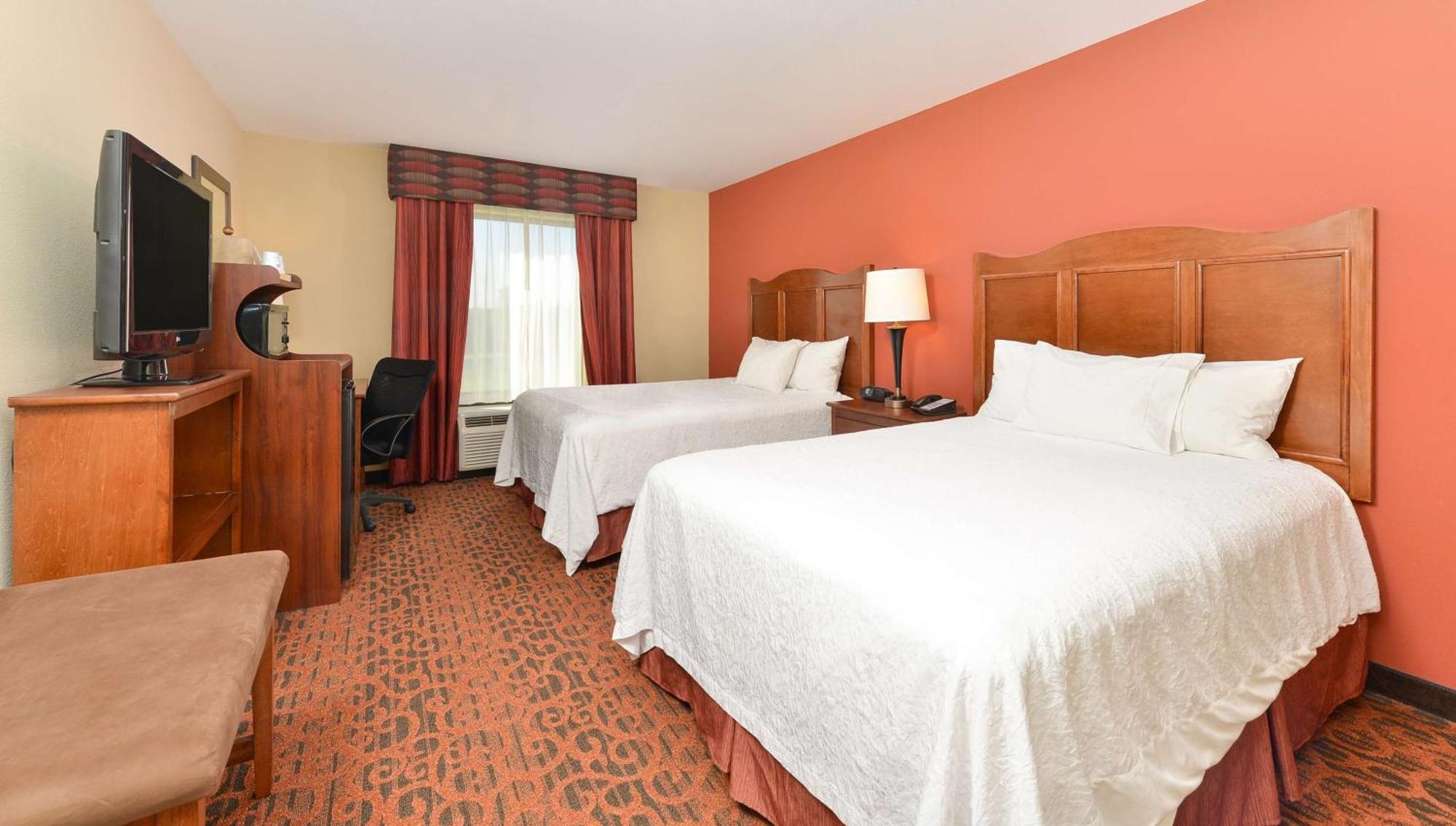 Hampton Inn Muscatine Екстер'єр фото