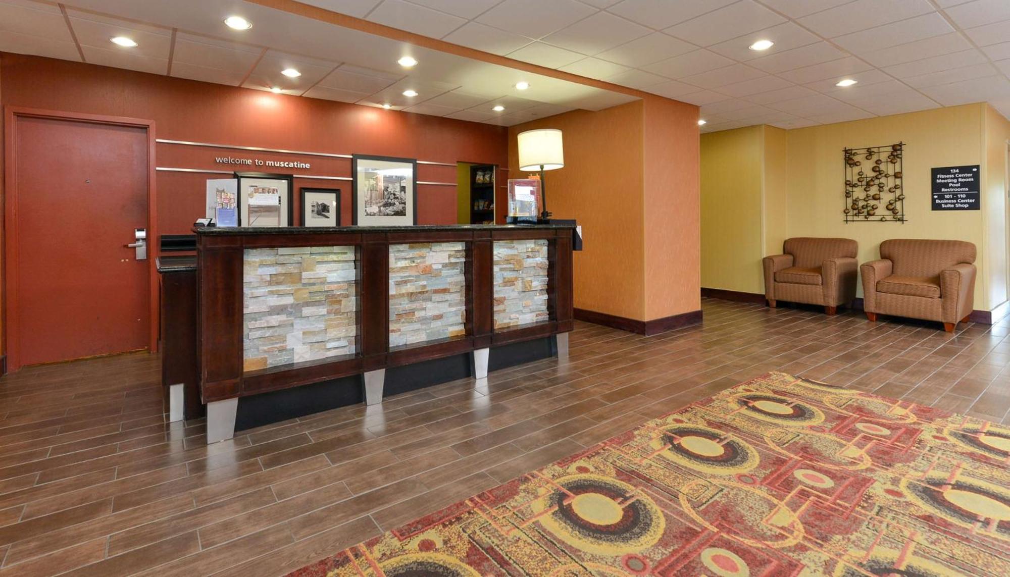 Hampton Inn Muscatine Екстер'єр фото