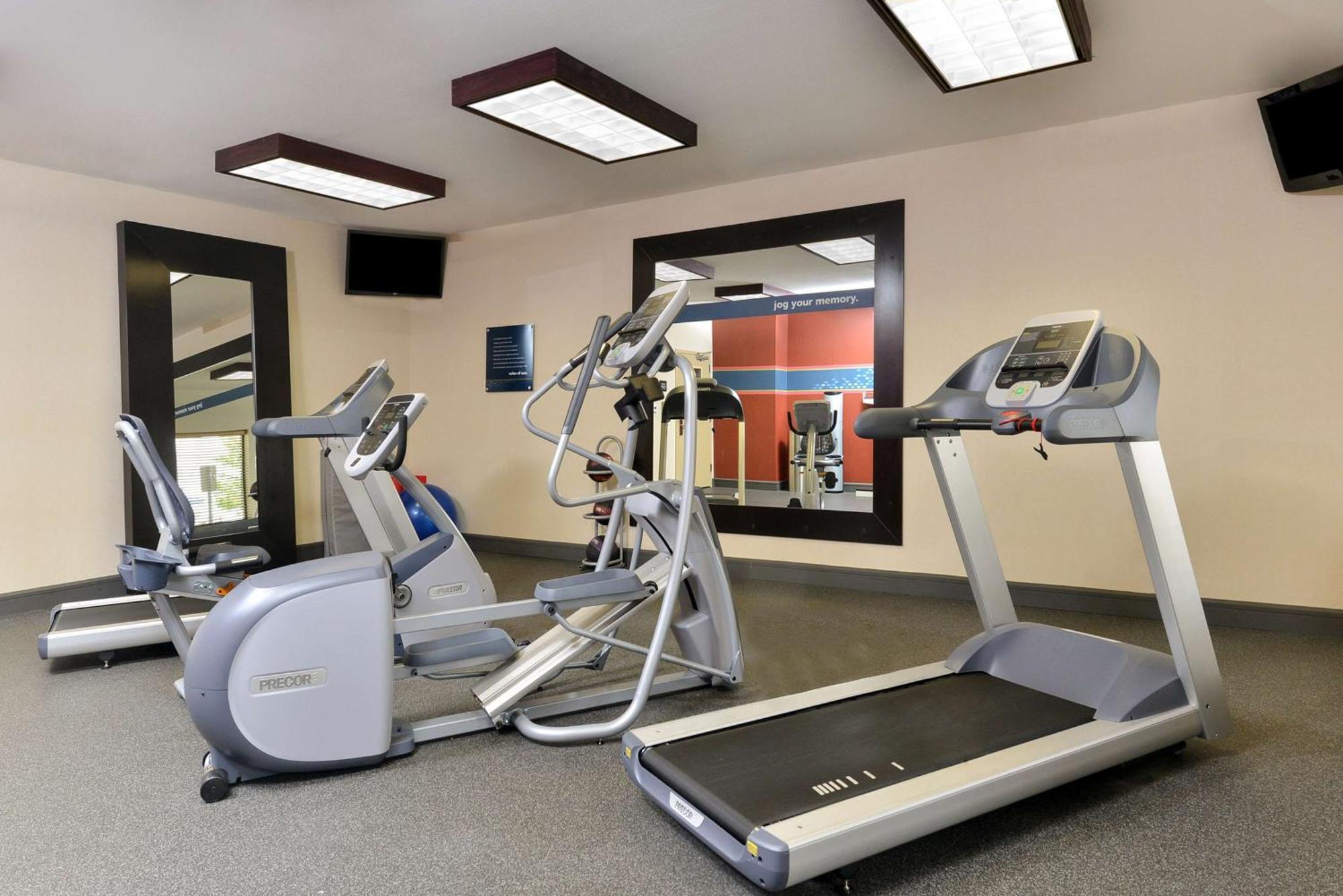 Hampton Inn Muscatine Екстер'єр фото