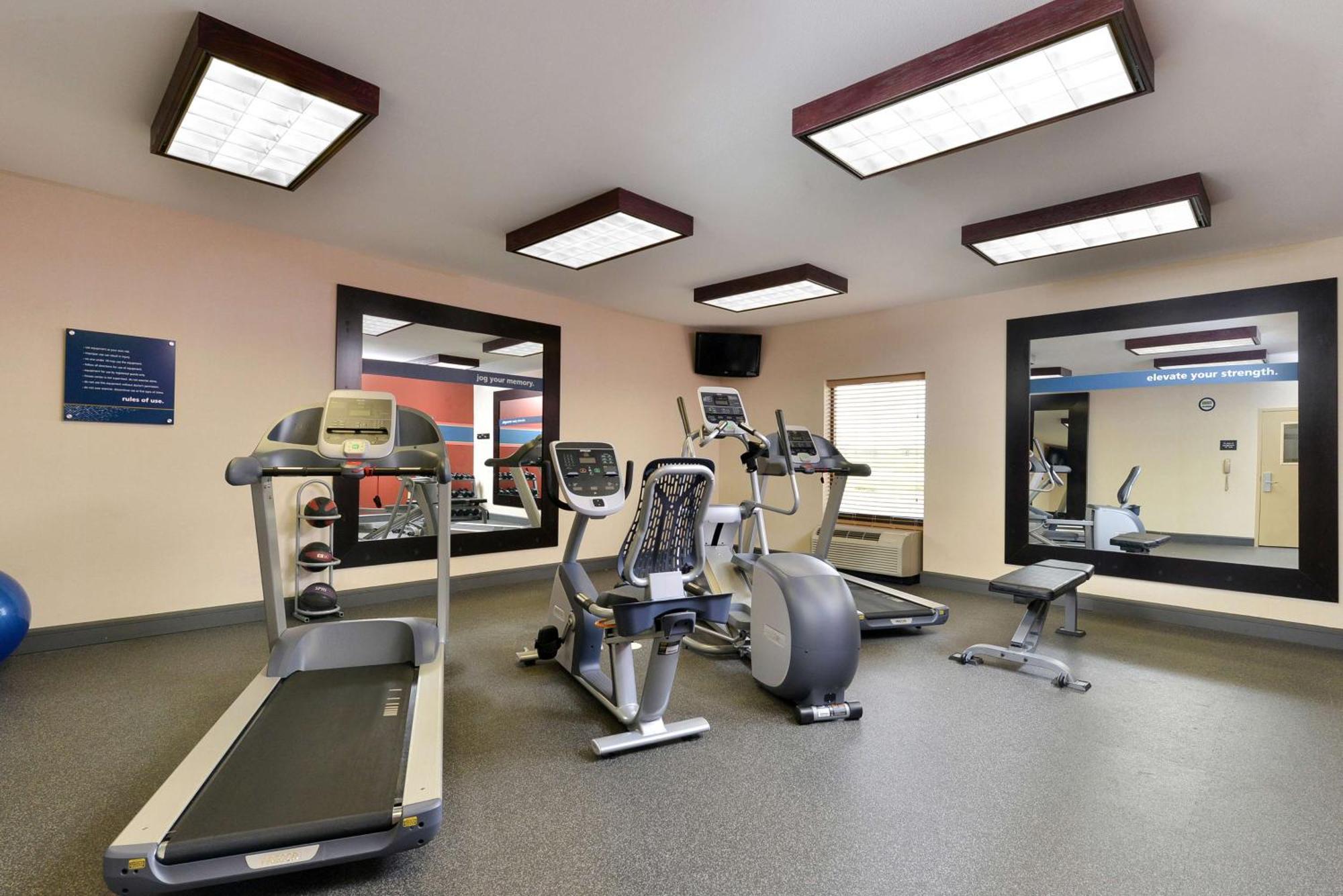 Hampton Inn Muscatine Екстер'єр фото
